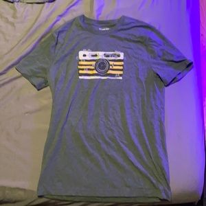 Banana republic graphic t-shirt, only worn 2 times